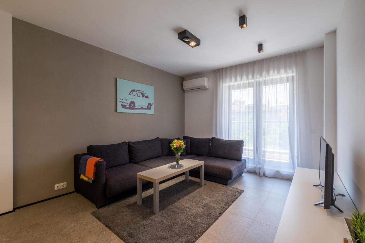 City Apartments - Mall Of Sofia & Metro Station Ngoại thất bức ảnh